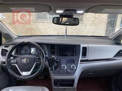 تويوتا سيينا